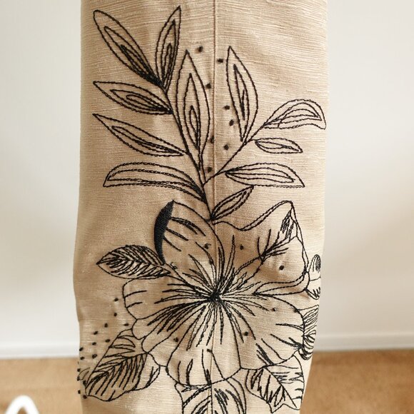 Y2K Silkland Beige Silk Pants w/ Embroidered Flower Size Petite - Picture 8 of 14